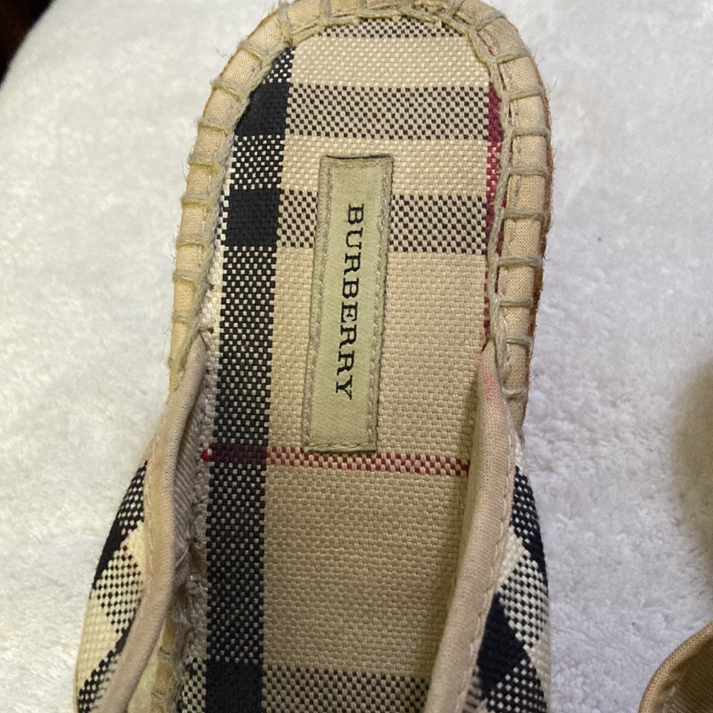 Burberry wedge Sandals - Picture 15 of 16